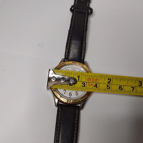Guess Waterpro Watch With Black Leather Band - Picture 15 of 16